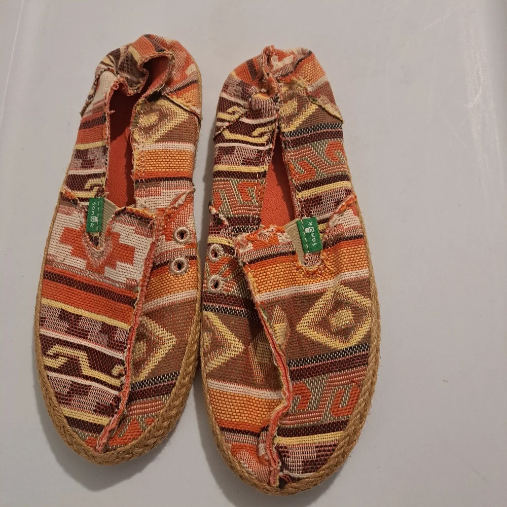 Sanuk Boho Woven Espadrille Flats Orange Tribal Print Sz 6 EU 37